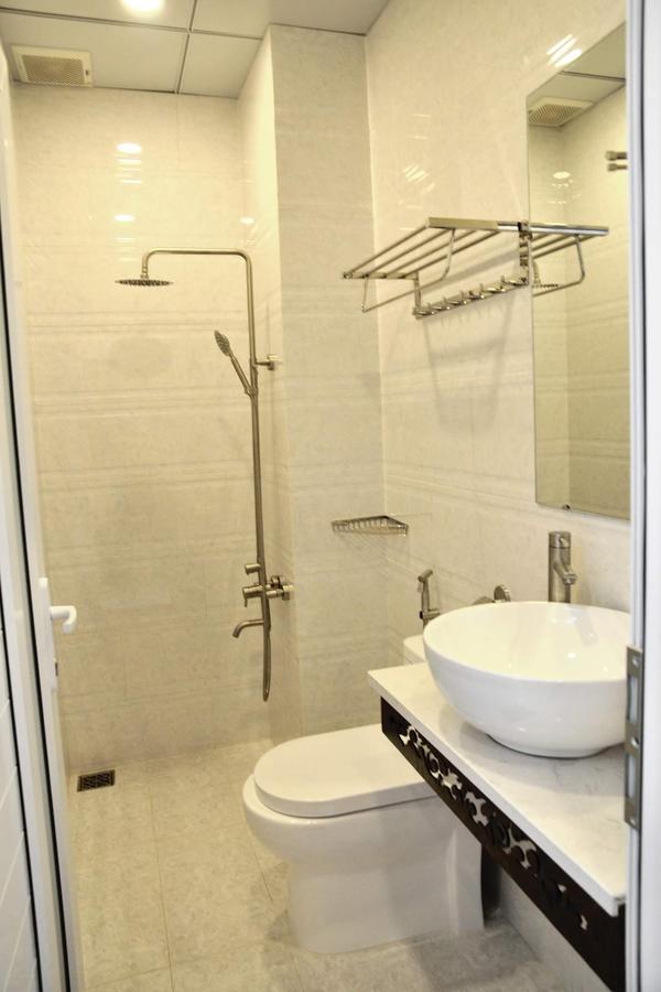 דה לאט Phuong Tram Villa Hotel מראה חיצוני תמונה